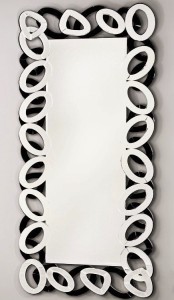 Dekoracyjne lustro w lustrzanej ramie 50x130