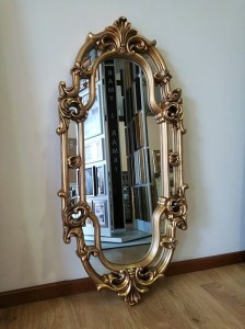 Lustro złote z ozdobą ramą ażurową 121x58