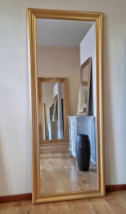 Lustro do przedpokoju z klasyczną ramą ZŁOTE 185x75