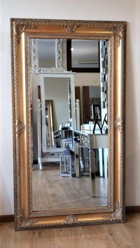 Duże lustro do przedpokoju ze złoconą ramą 180x100