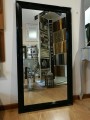 Eleganckie lustro w ramie czarny połysk 132x72 