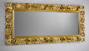 Duże złote lustro z ramą ażurową 188x88